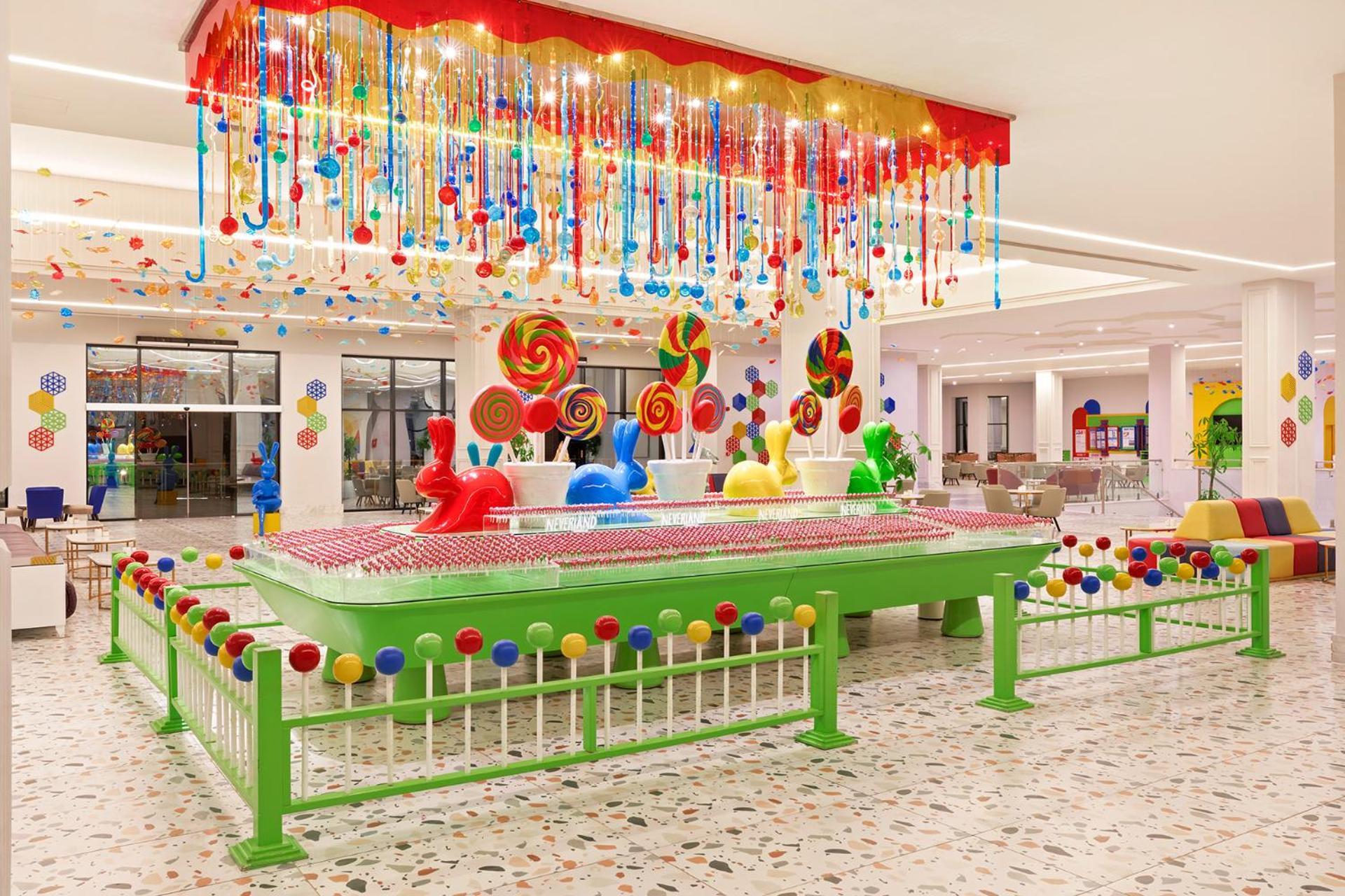Neverland City Hurghada - Pickalbatros Bagian luar foto