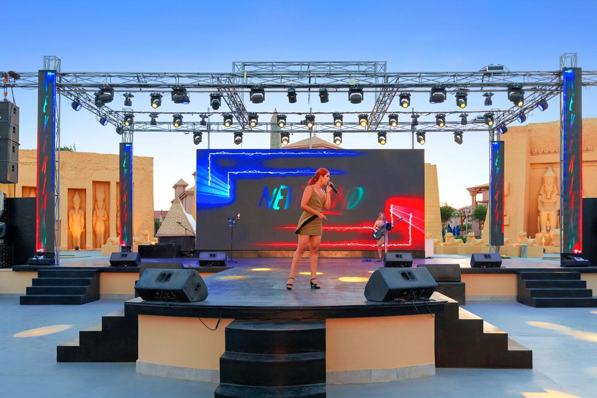 Neverland City Hurghada - Pickalbatros Bagian luar foto