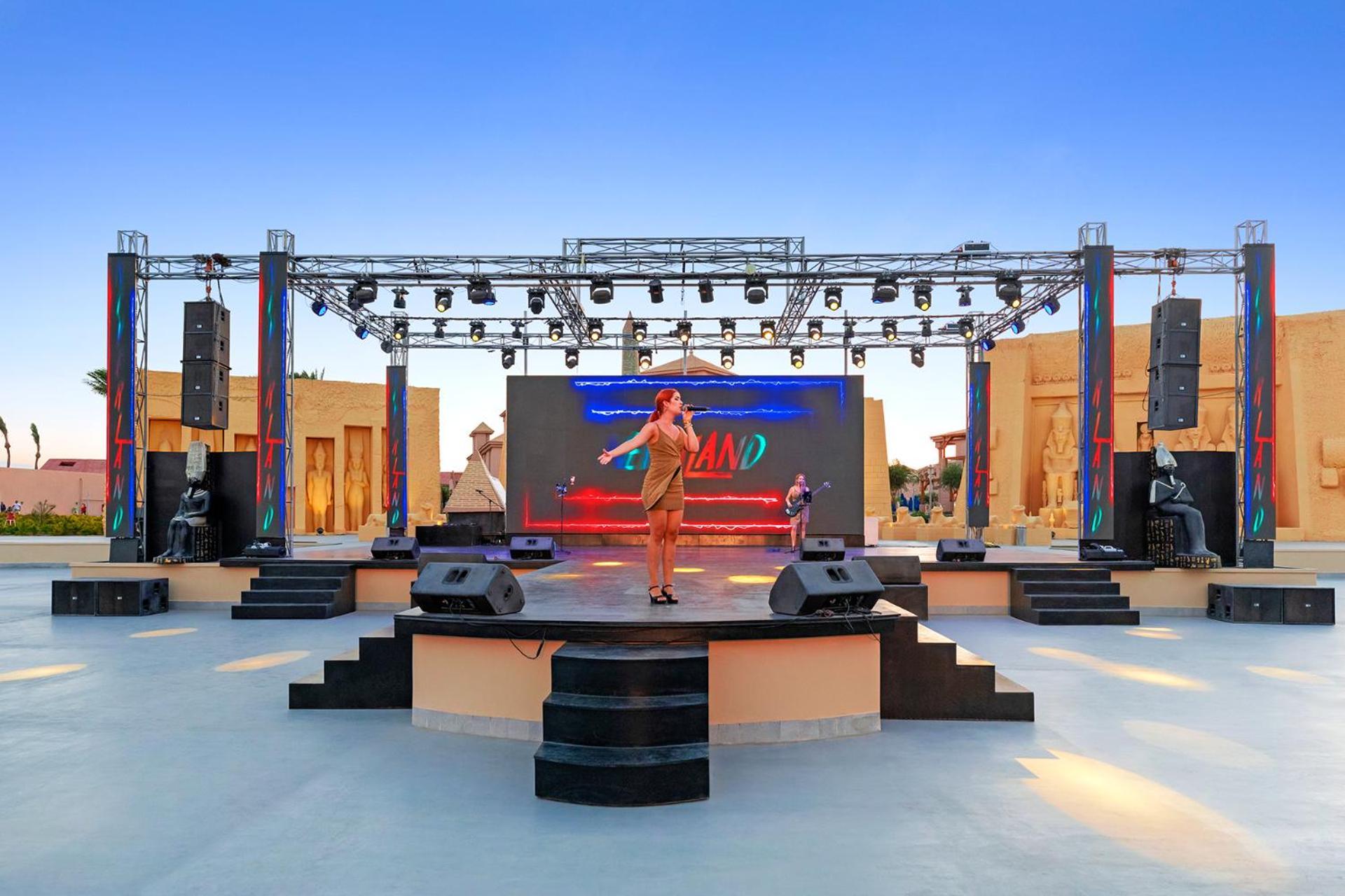 Neverland City Hurghada - Pickalbatros Bagian luar foto