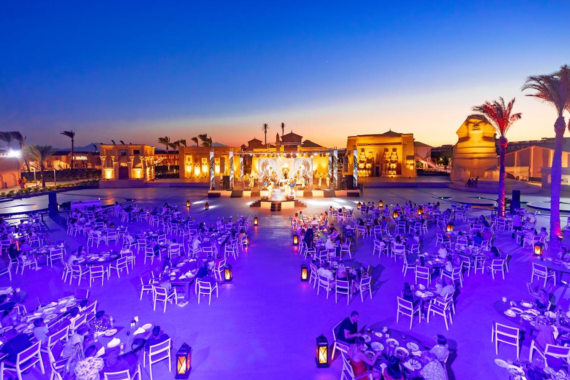 Neverland City Hurghada - Pickalbatros Bagian luar foto