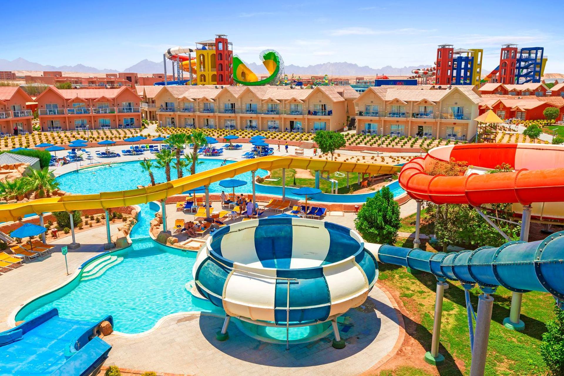Neverland City Hurghada - Pickalbatros Bagian luar foto
