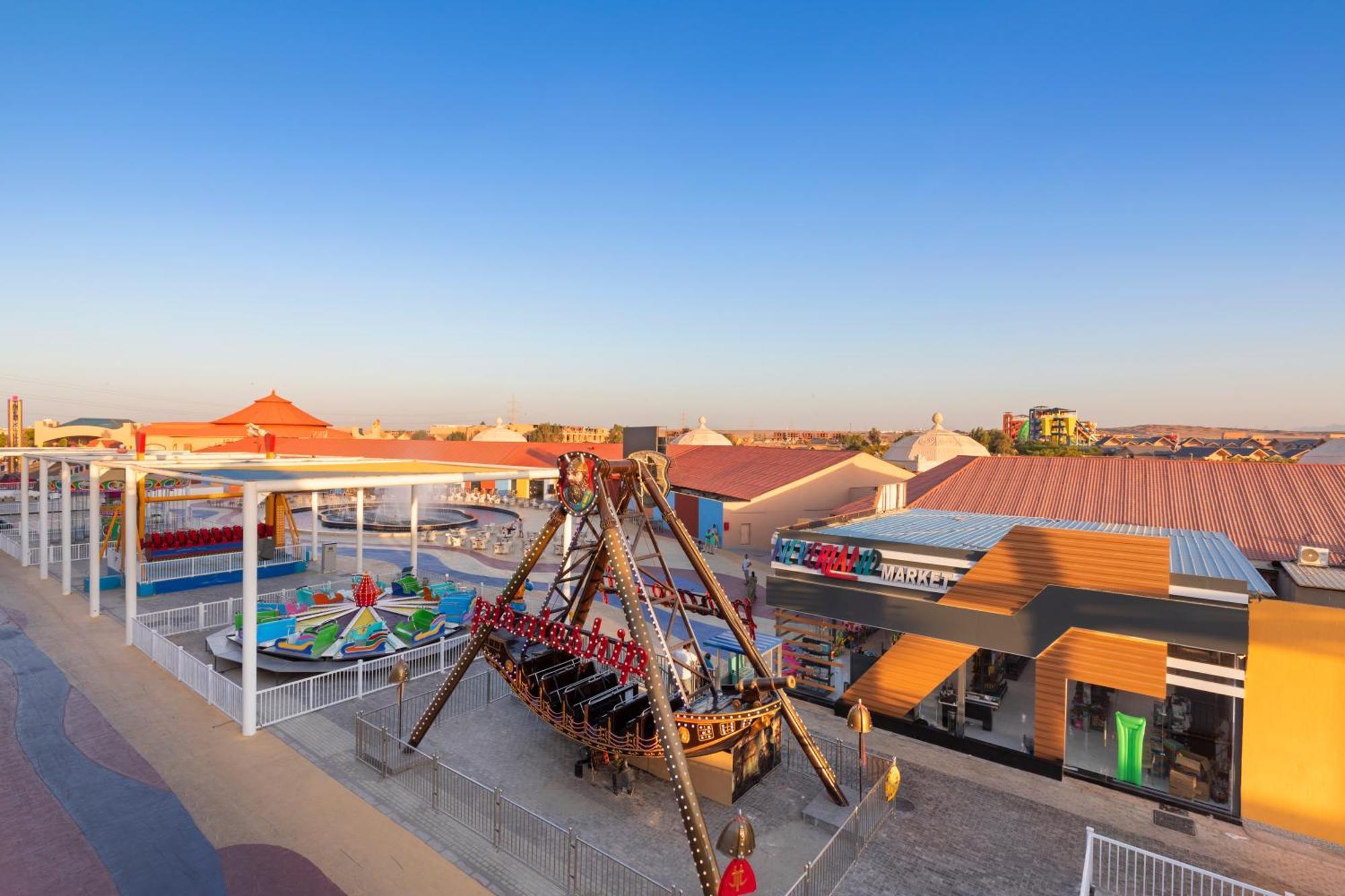 Neverland City Hurghada - Pickalbatros Bagian luar foto