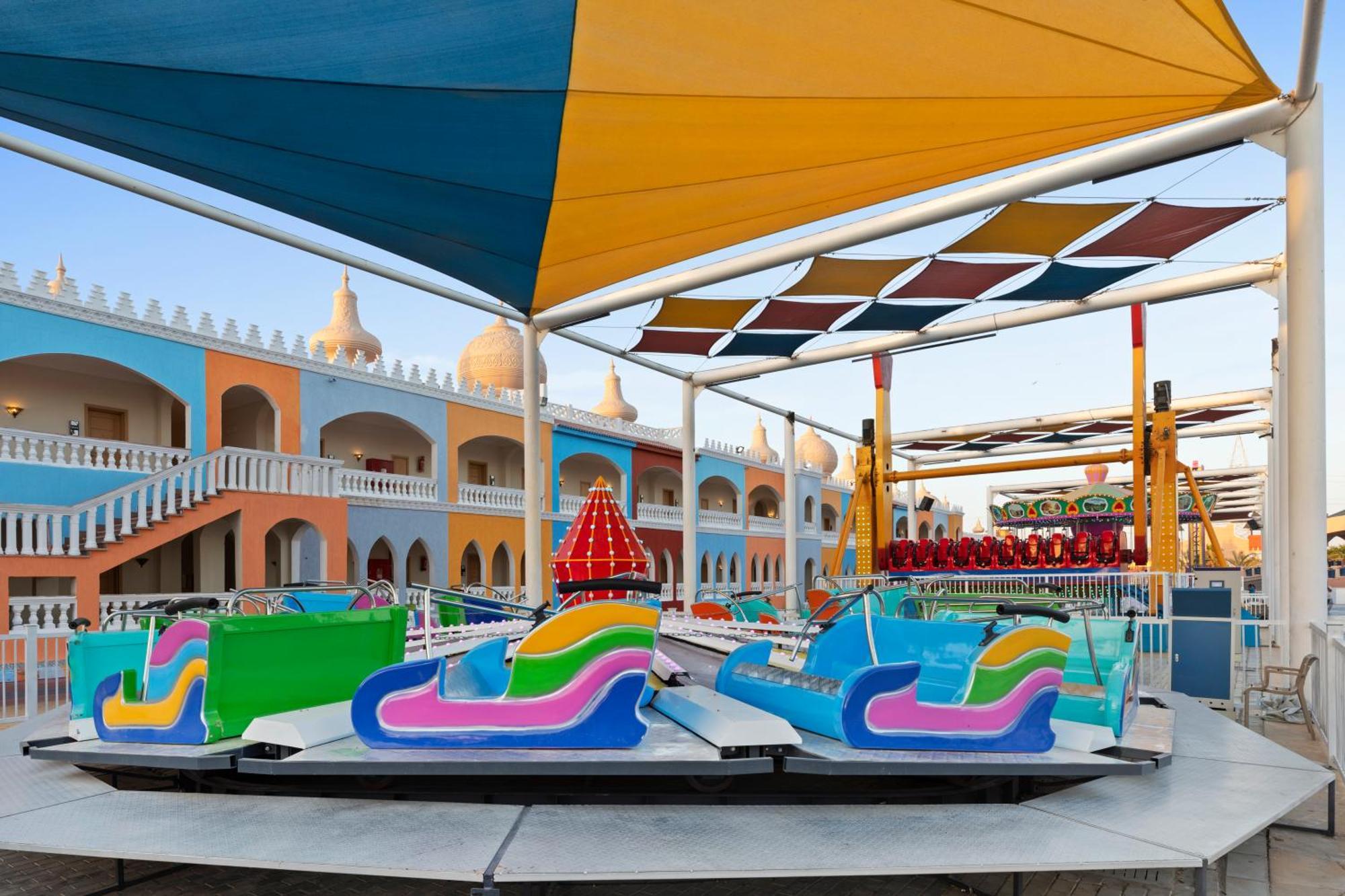 Neverland City Hurghada - Pickalbatros Bagian luar foto